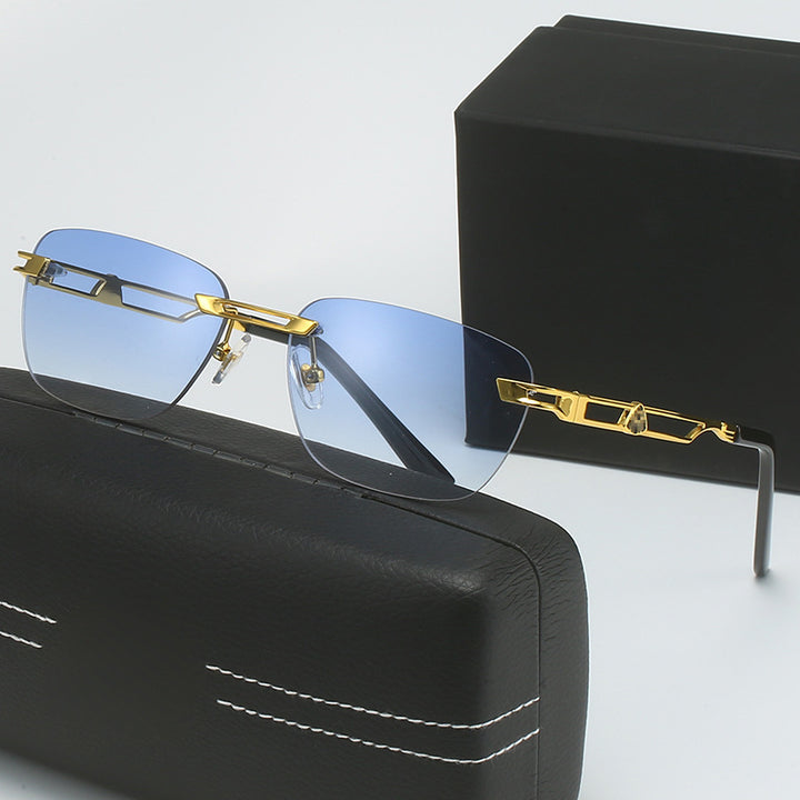 Dame Designer solbrille med elegant metallramme Luvikno