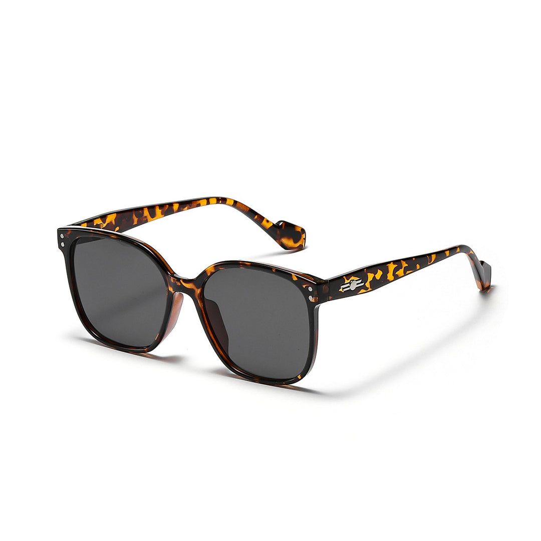 Dame solbrille med stilig skilpaddeskall-ramme og UV-beskyttelse Luvikno