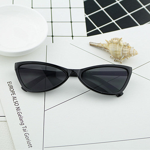 Damer geometrisk designer solbrille i moderne stil Luvikno