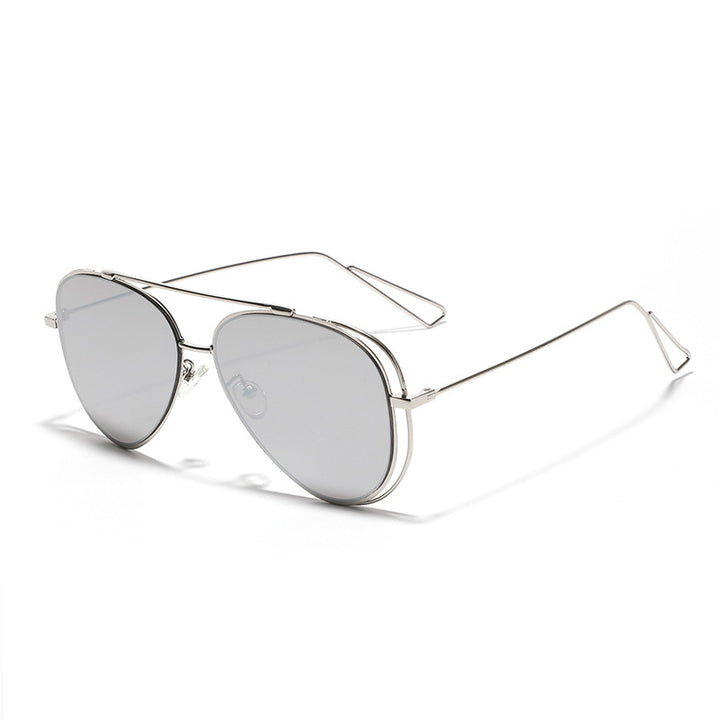 Dame Retro-flyger solbrille med sølvfarget metallramme og speilglass Luvikno