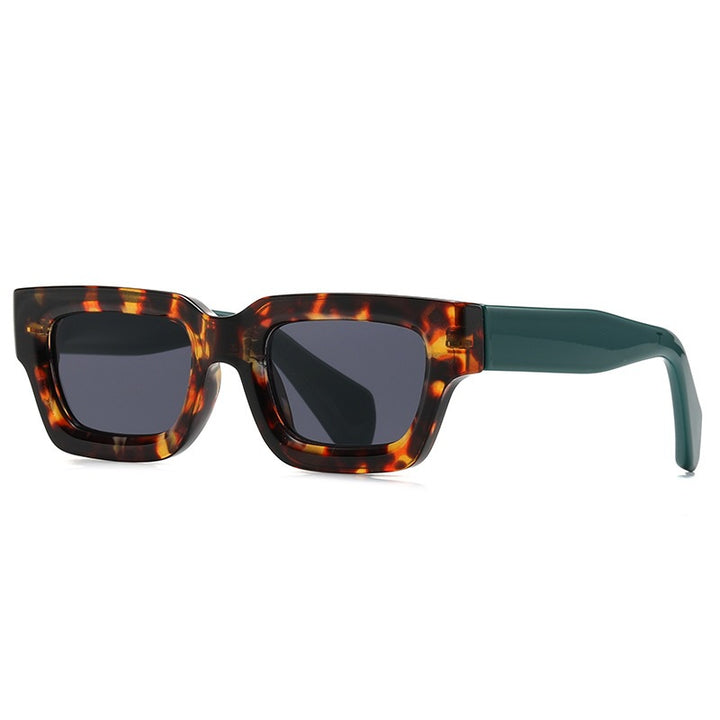 Dame oversized solbriller i moderne, kantete design Luvikno