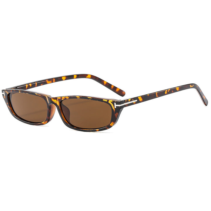 Dame moterik solbrille i iøynefallende retro-stil Luvikno