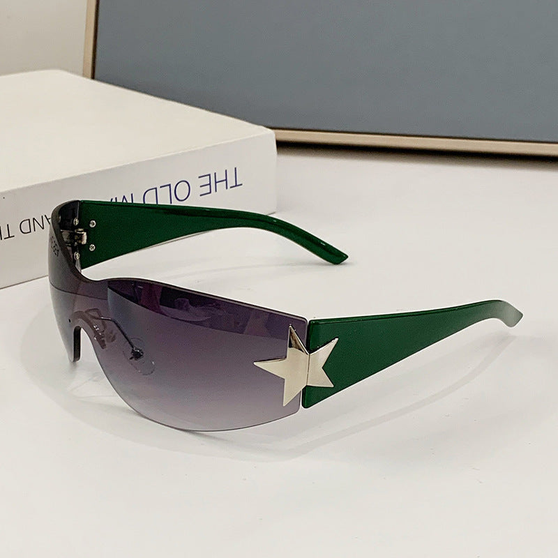 Dame moteriktig solbrille med kunstnerisk stjerneakcent Luvikno