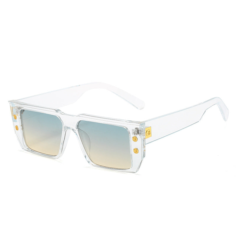 Dame moteriktig klar brille med gyldne detaljer Luvikno