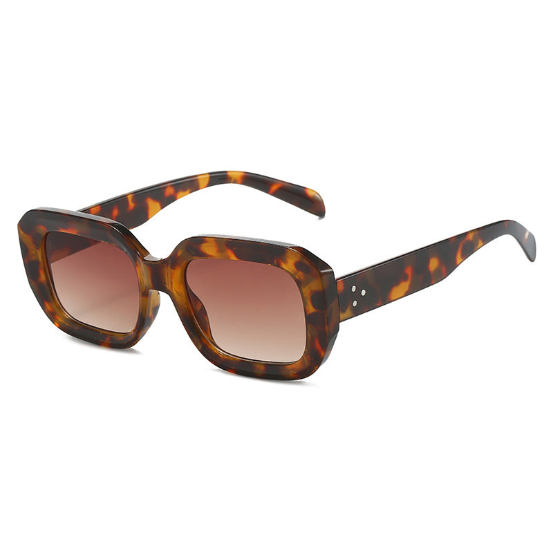 Dame oversized firkantet solbrille med trendy design Luvikno
