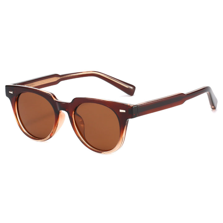 Dame moteriktig solbrille i elegant retro-design Luvikno