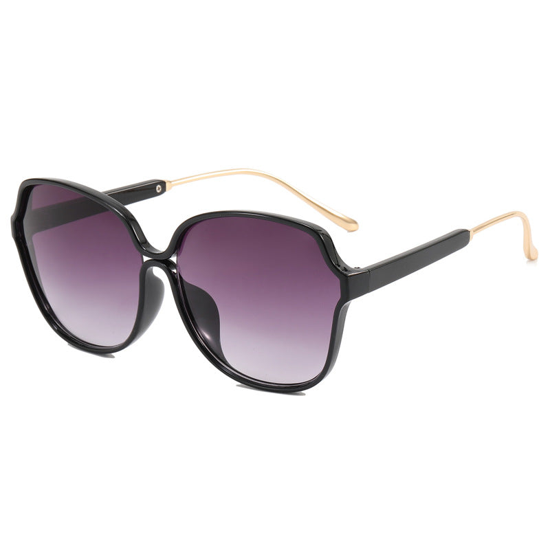 Dame solbrille i elegant oversized design Luvikno