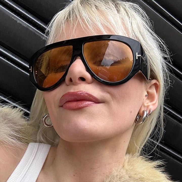 Dame moteriktig oversized solbriller i retrostil Luvikno
