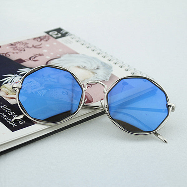 Dame Mote Åttekantet Solbrille med speilglass Luvikno