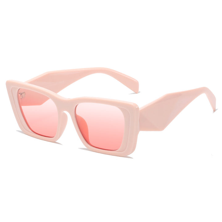 Dame moteriktig solbrille i avantgarde-stil Luvikno