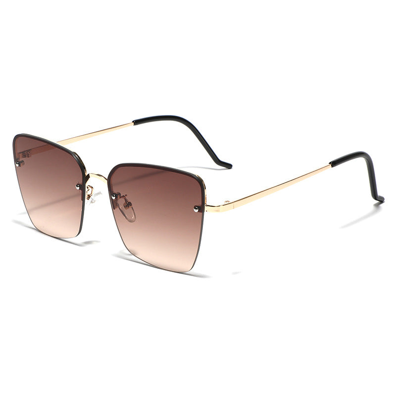 Dame moteriktig kvadratisk solbrille med gradientlinser Luvikno