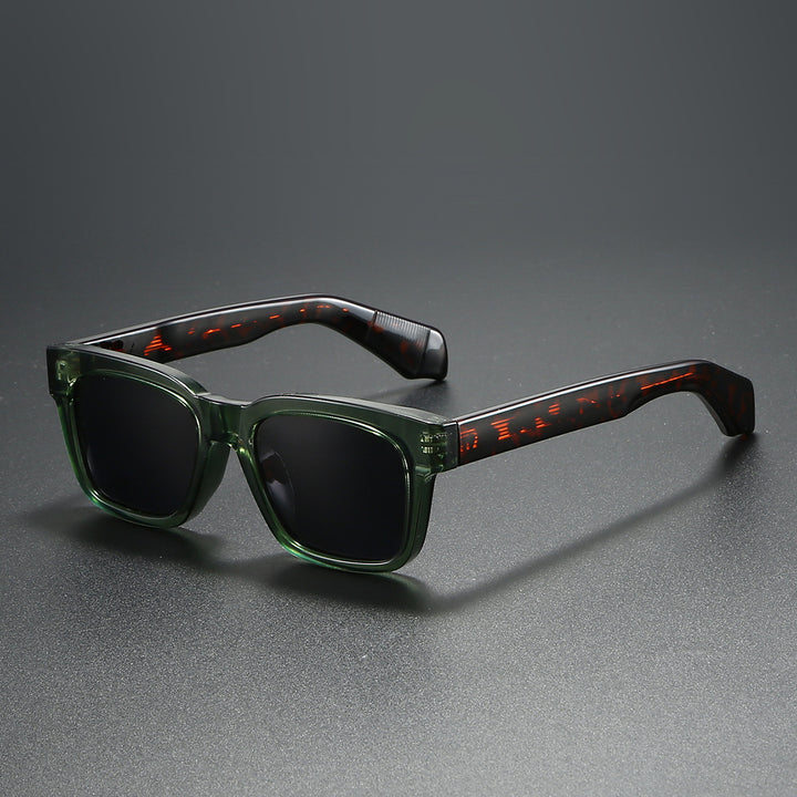 Dame kvadratisk solbrille med markant skilpaddemønster Luvikno