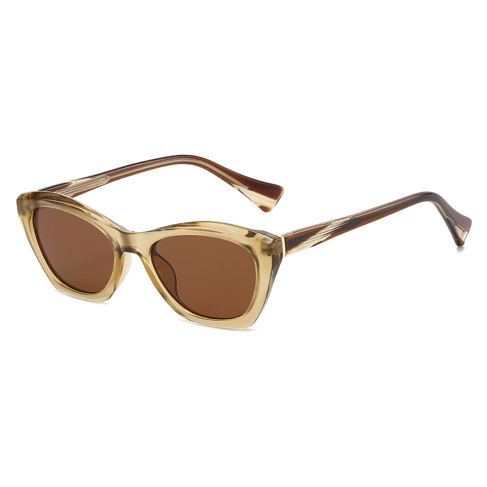 Dame Cat-Eye solbriller med transparente og fargede detaljer Luvikno