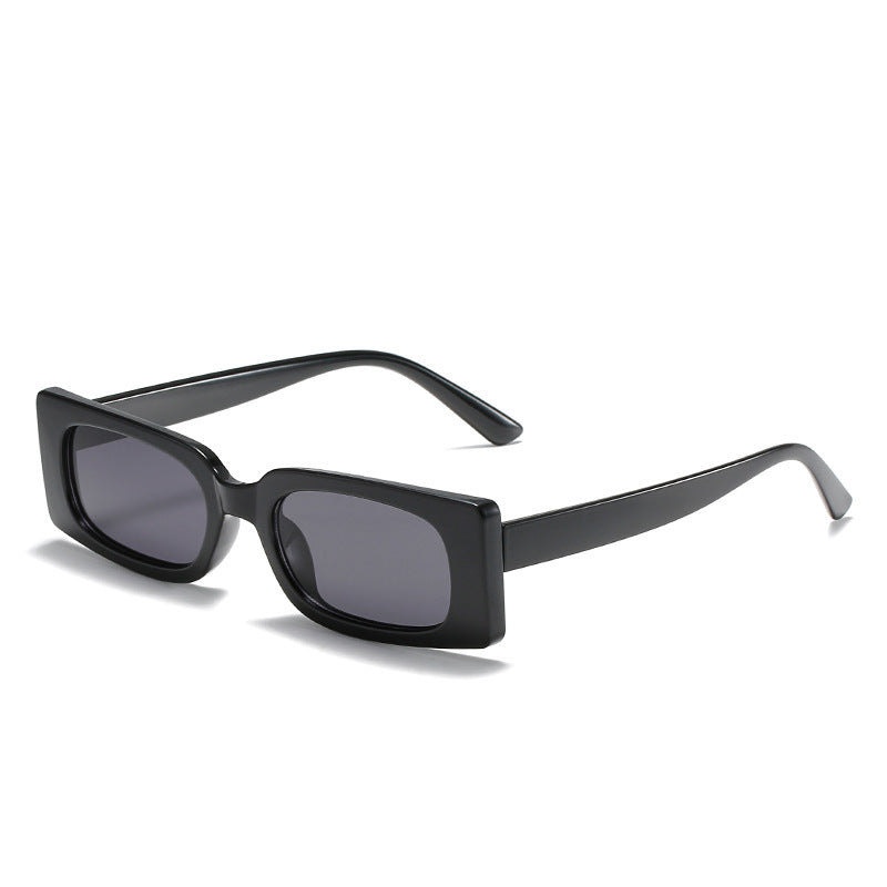 Dame solbrille i moderne retro-stil Luvikno