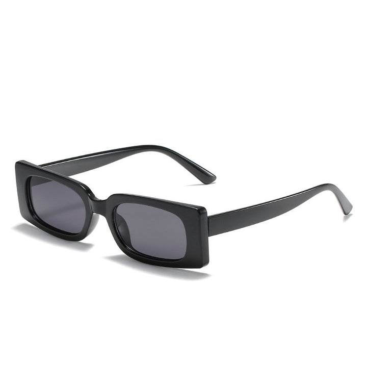 Dame solbrille i moderne retro-stil Luvikno