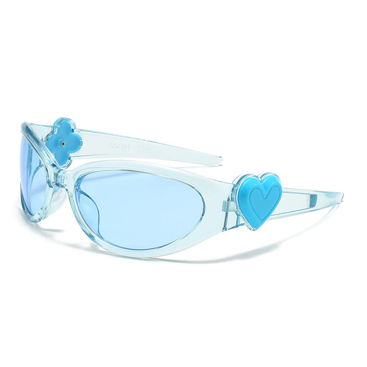 Dame moteriktig solbrille i stilfullt hjerte-design Luvikno