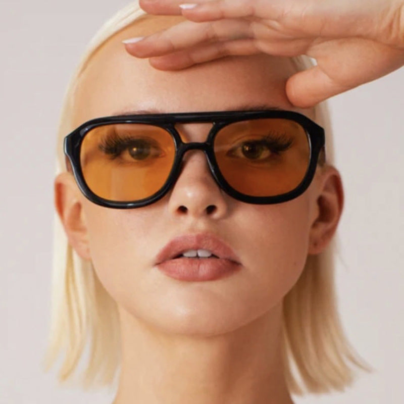 Dame modisch sport solbrille med bred, fleksibel ramme Luvikno