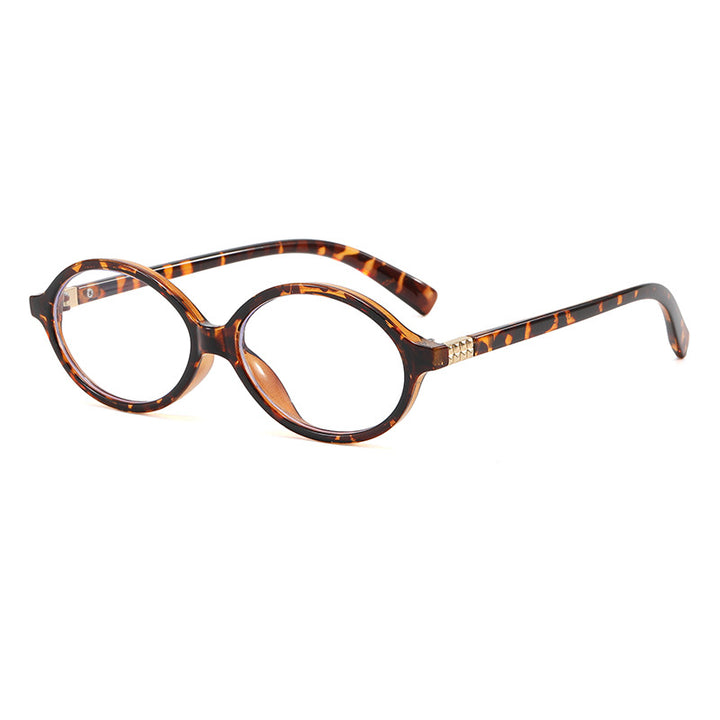 Dame elegante moteriktig lesebrille med uvanlig design Luvikno
