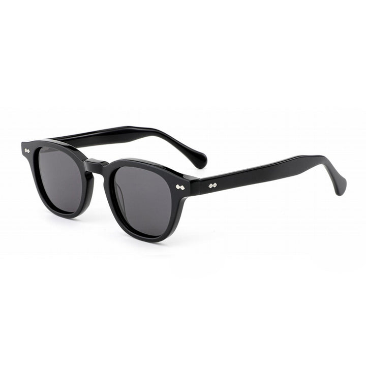 Dame solbrille i tidløs, moderne design med robust ramme Luvikno