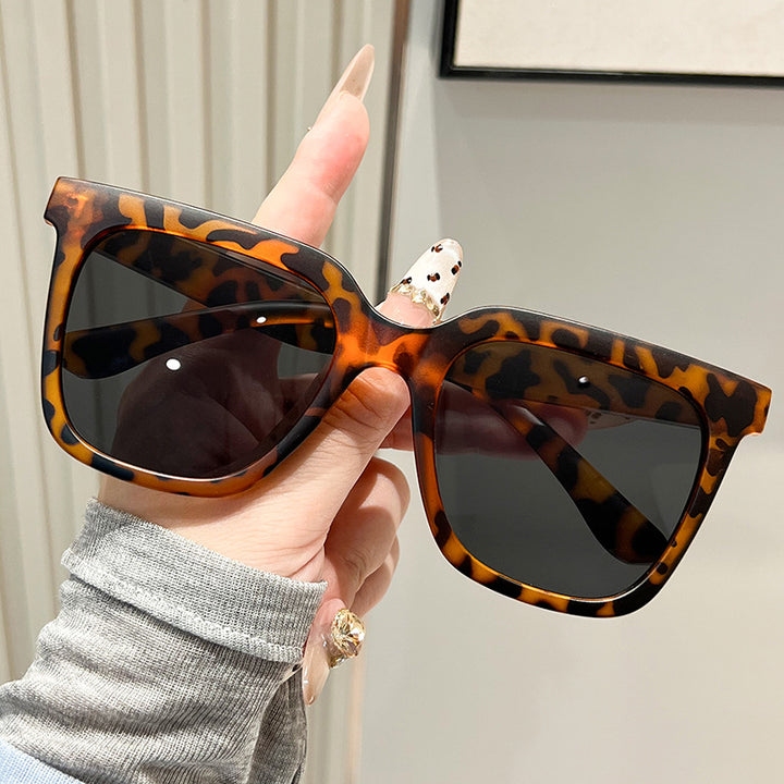 Dame oversized solbriller med matt ramme Luvikno