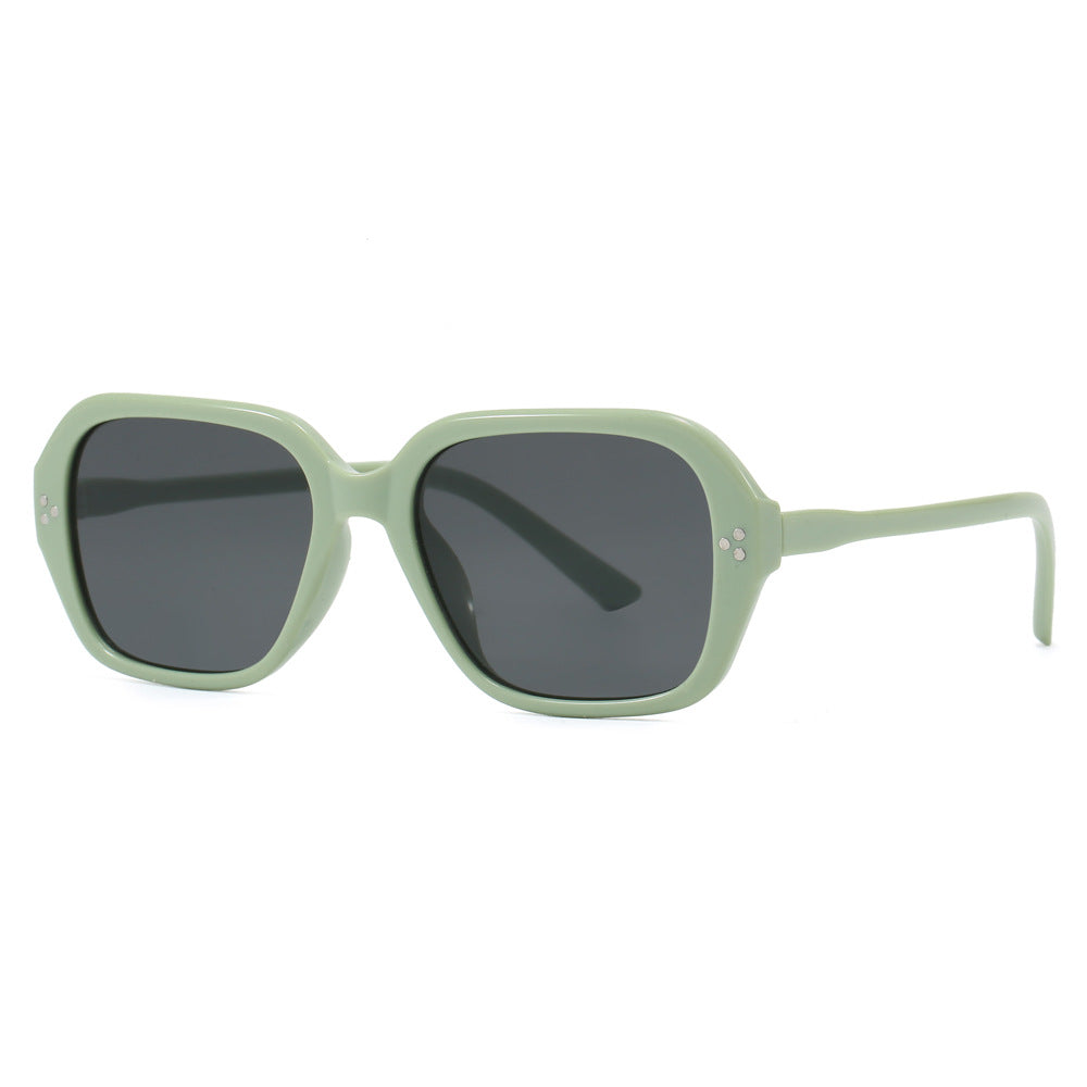 Dame moteriktig oversized solbrille i elegant design Luvikno