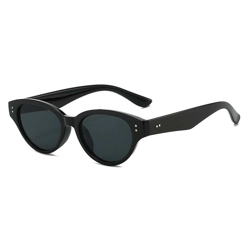 Dame Cat-Eye solbriller med retro-inspirert rammestruktur Luvikno