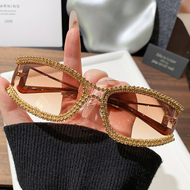 Dame Cat-Eye solbriller med glitrende krystallramme Luvikno