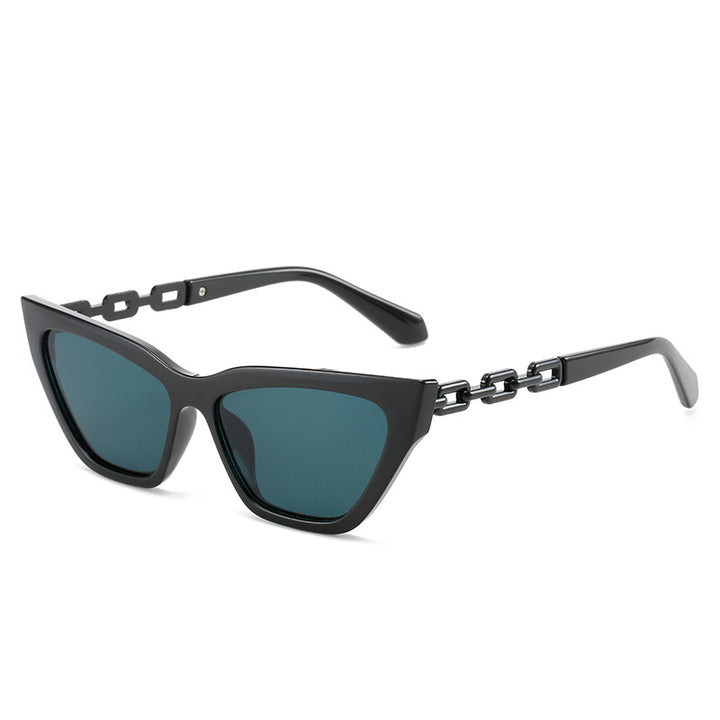 Dame Cat-Eye solbriller med moderne kjedeinnfatning Luvikno