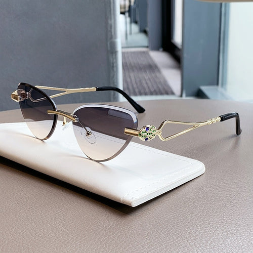Dame Cat-Eye solbriller i moderne design Luvikno