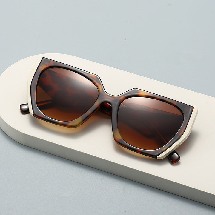 Damer oversized solbriller med markant firkantet design Luvikno