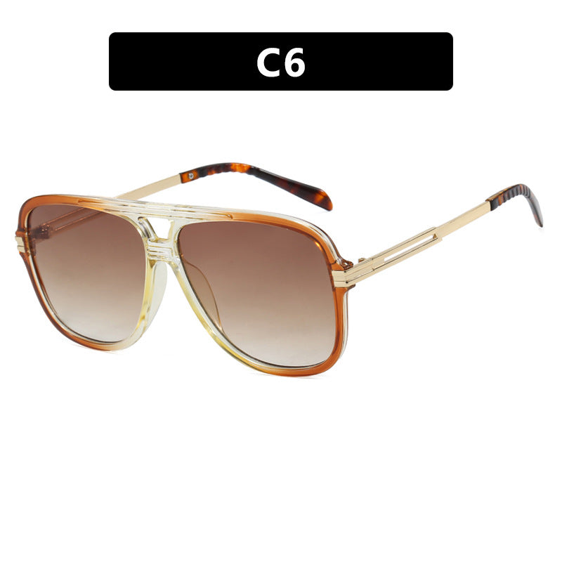 Dame oversized moteriktig solbrille med robust og elegant design Luvikno