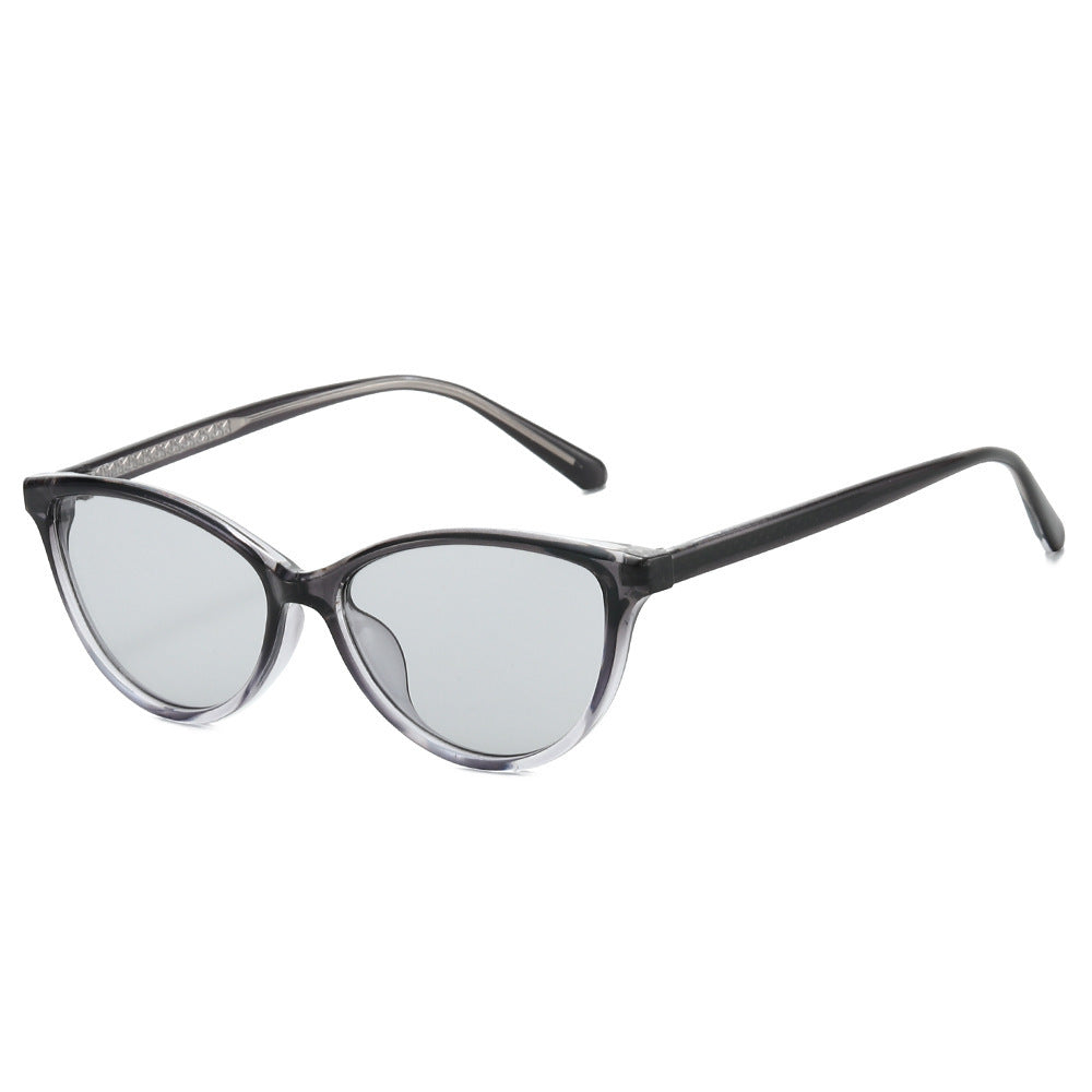 Dame Cat-Eye solbriller med stilige aksenter Luvikno