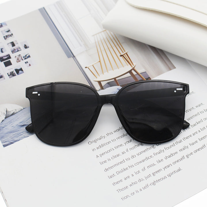 Dame Cat-Eye solbriller med elegant design Luvikno