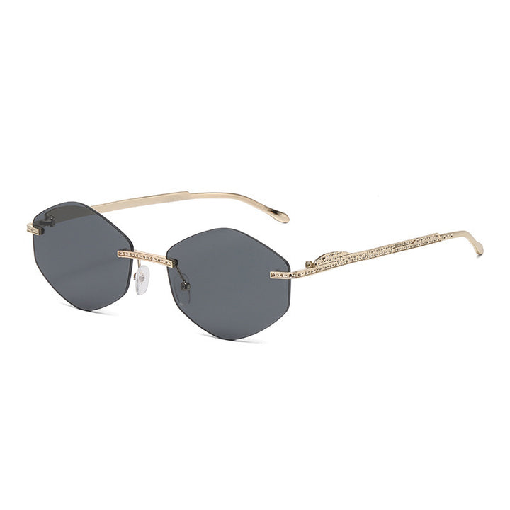 Dame ekstravagant solbrille med glitrende aksenter Luvikno