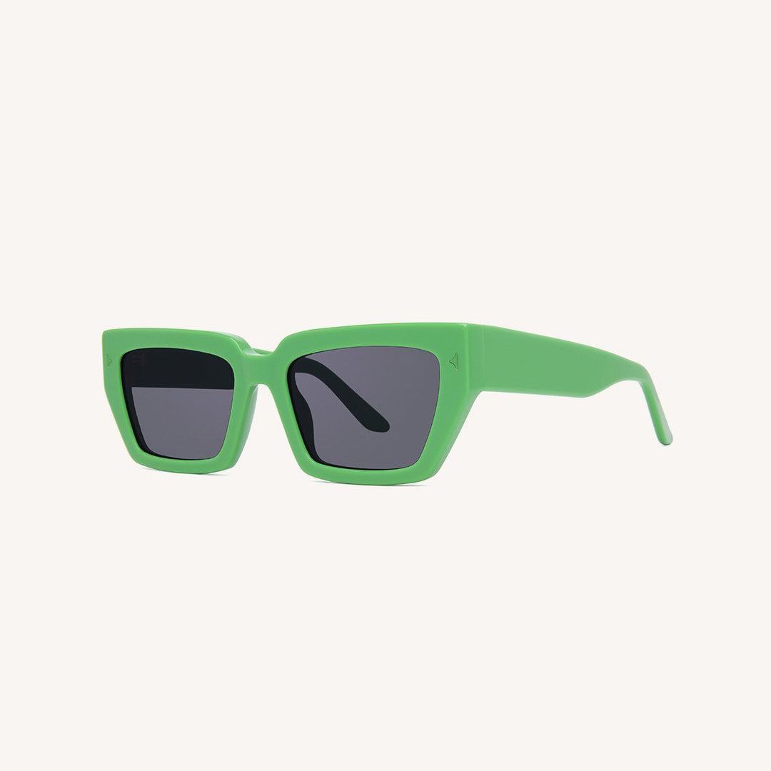 Damer fashionable solbriller i trendy, elegant design Luvikno