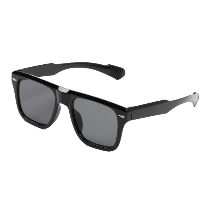 Dame stilig solbrille i moderne oversized-design Luvikno