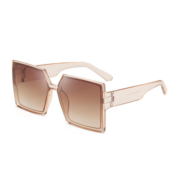 Dame kvadratisk solbrille med robust ramme og stillegant design Luvikno