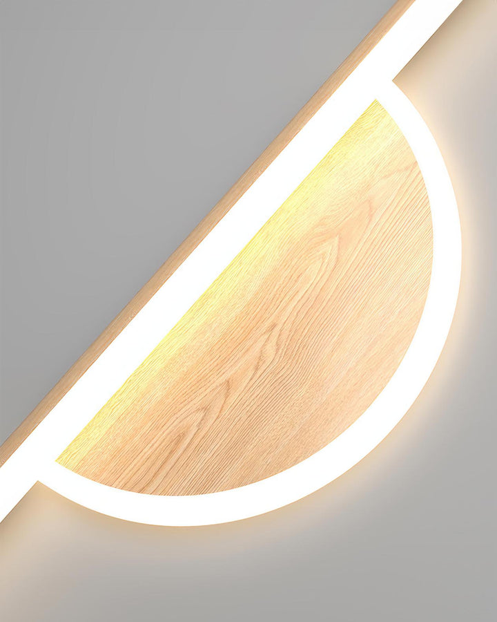 Luvikno | Moderne Vegglampe laget av Trebue