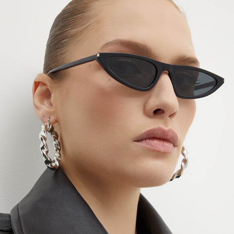 Dame Cat-Eye solbriller med elegant plastikkramme og UV-beskyttelse Luvikno
