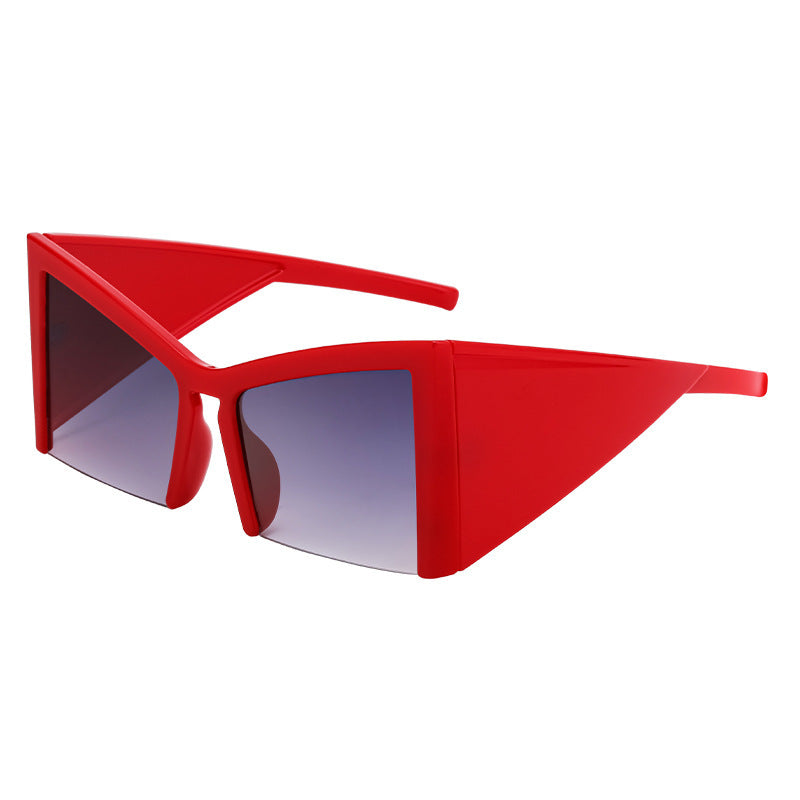 Dame futuristisk solbrille med markant vinkelramme Luvikno