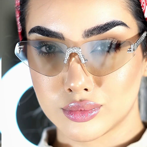 Dame Designer katteøyne-solbrille med glitrende strass-dekor Luvikno
