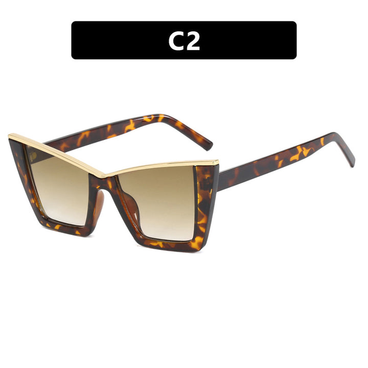 Dame moderne Cat-Eye solbriller med ekspressivt design og beskyttende UV-filter Luvikno