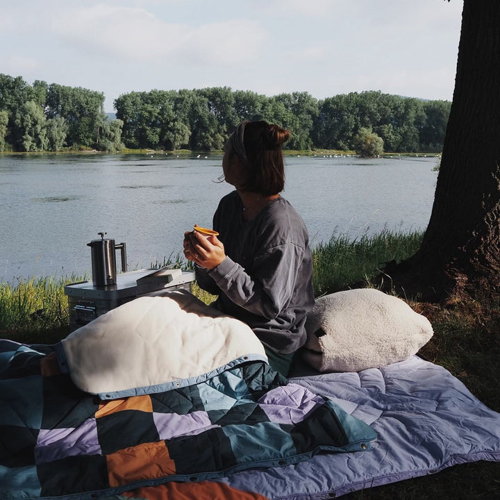 Unisex Sengeteppe Luvikno