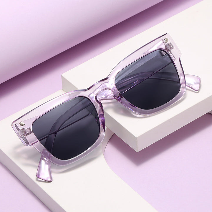 Dame moteriktig solbrille i trendy kvadratisk design Luvikno