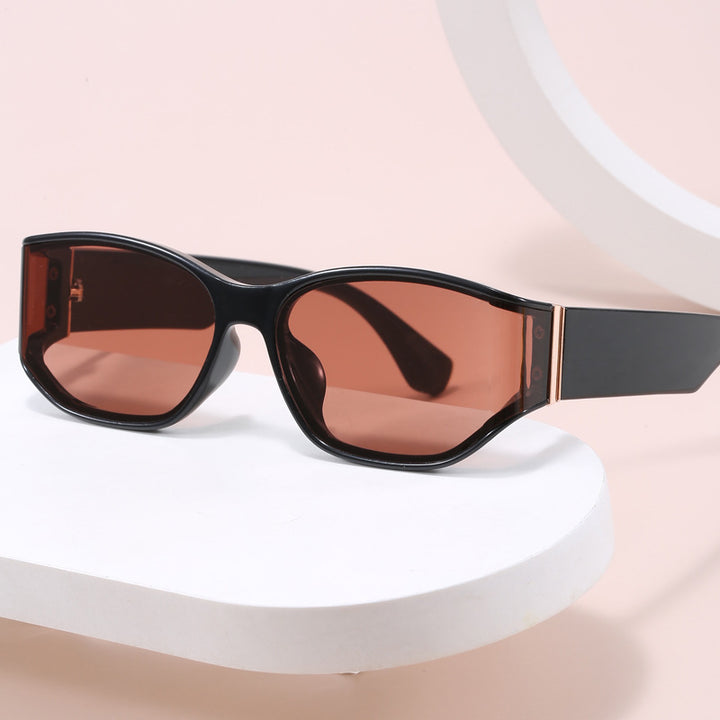 Dame moderne solbriller med sporty design Luvikno