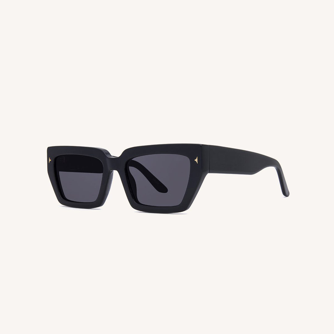 Damer fashionable solbriller i trendy, elegant design Luvikno