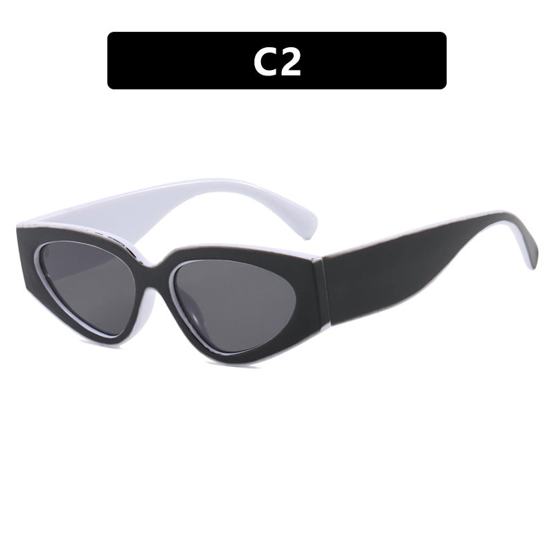 Dame Cat-Eye solbriller med ekstravagant design og beskyttende UV-filter Luvikno
