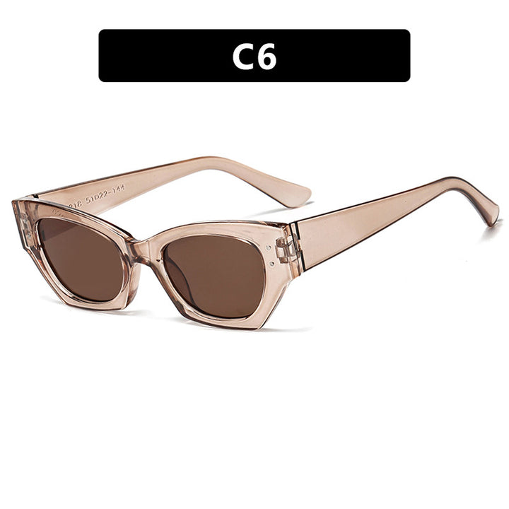 Damer trendy Cat-Eye solbriller med elegant plastinnfatning Luvikno