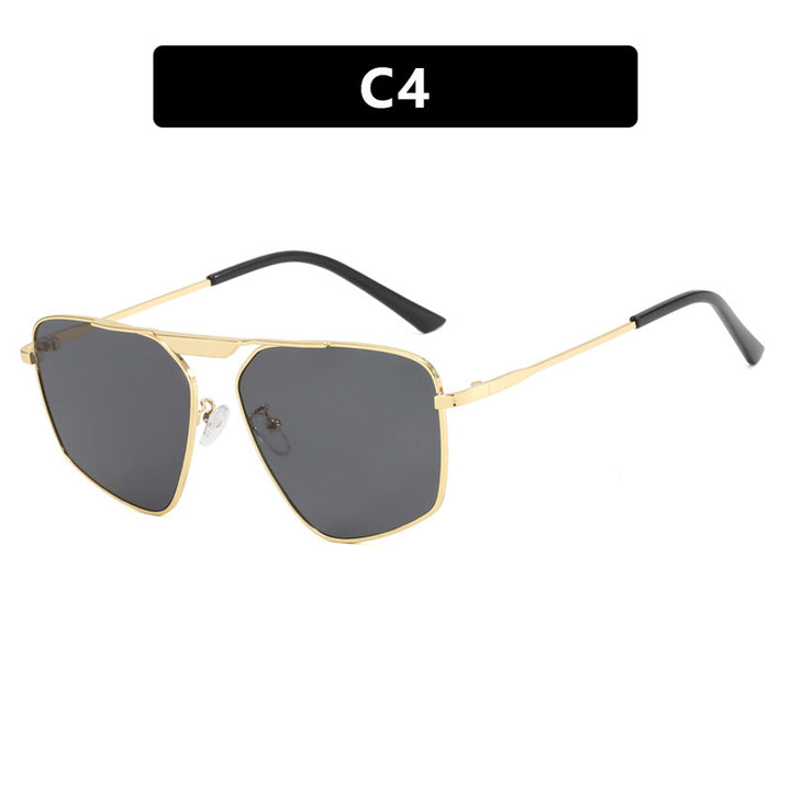 Dame solbrille i moderne, geometrisk design med robust metallramme Luvikno