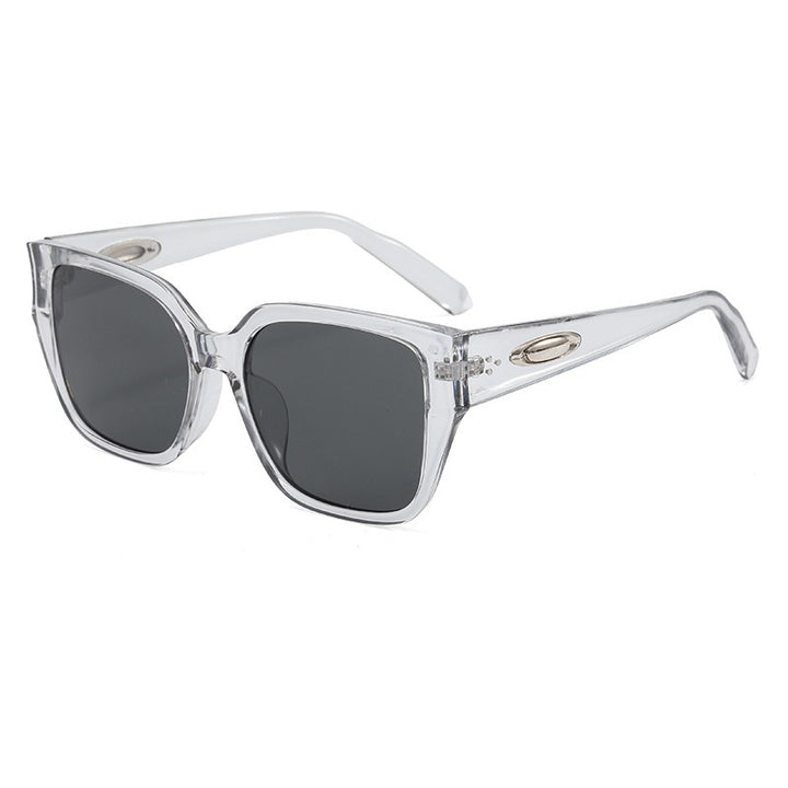 Dame solbrille i moderne kvadratisk design med klare linser Luvikno